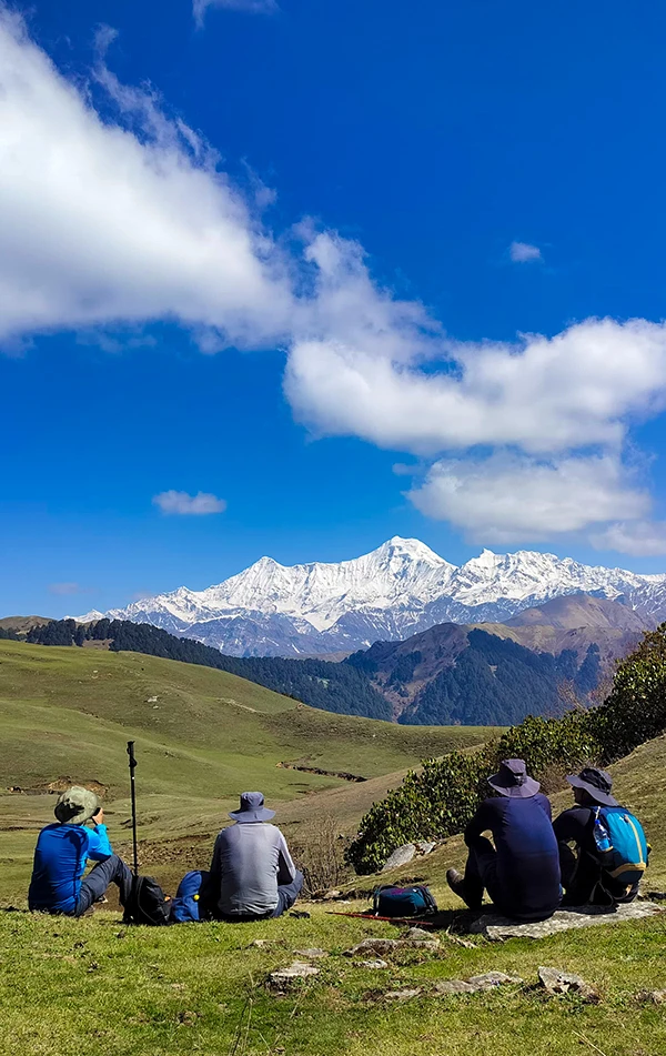 Dayara Bugyal Trek